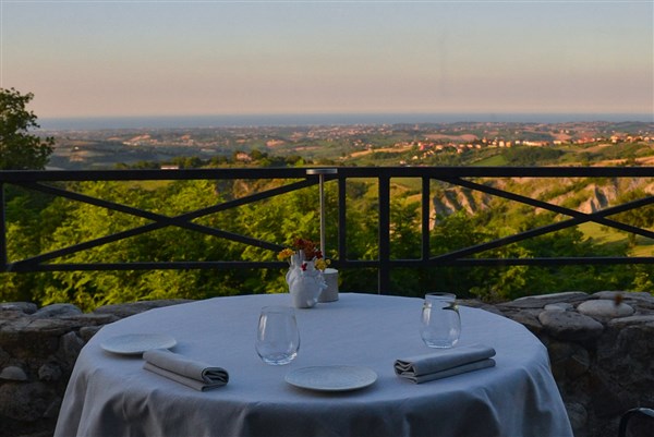 TERRAZZA SEGRETA : scopri come riservare gli angoli più romantici del Castello